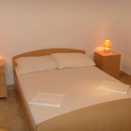 Gagula Apartment Vis