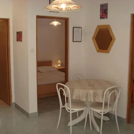 Gagula Apartamento Vis